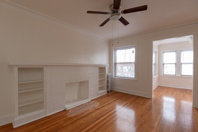 Foto del edificio - 4869 N Washtenaw Ave