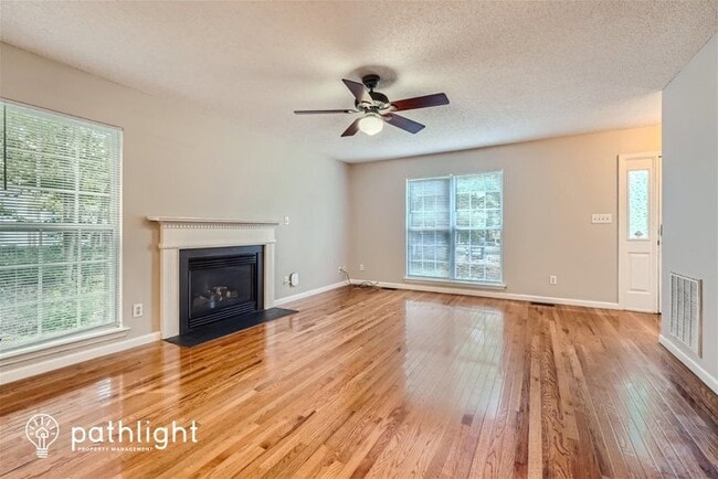 Building Photo - 3101 Beech Court