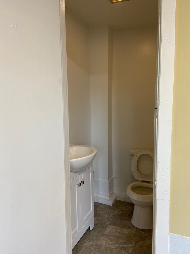 Photo - 11 LLC-80 Bailey Avenue Apartment