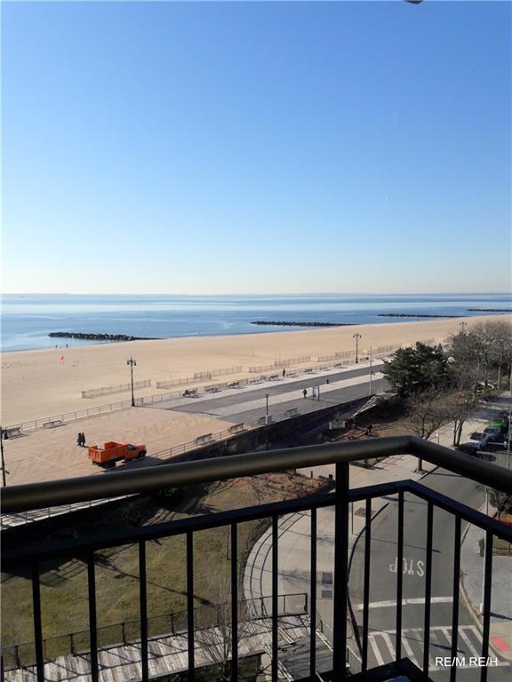 Building Photo - 3111 Ocean Pkwy