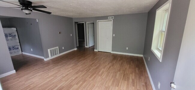 Foto del edificio - 2 Bedroom Country apartment