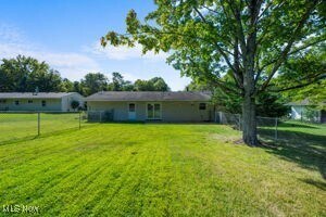 13015 Caves Rd Chesterland, OH 44026 – photo 5