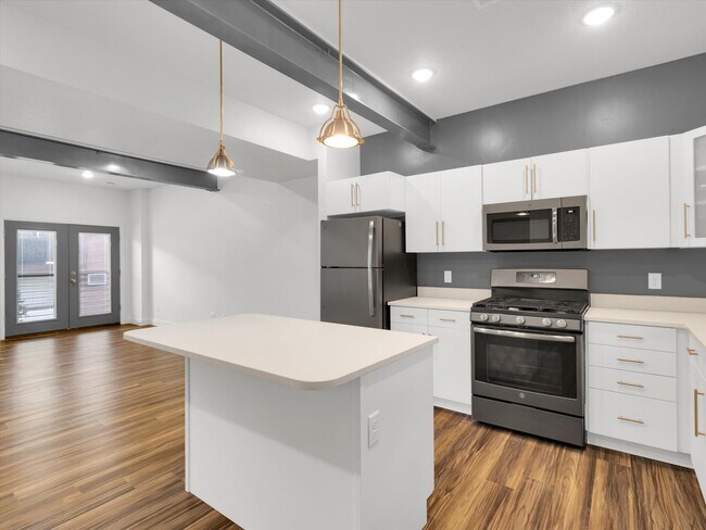 Building Photo - 1602 E 3300 S