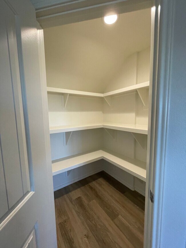 Building Photo - *Pre-Leasing*  Three Bedroom | Two and a H...