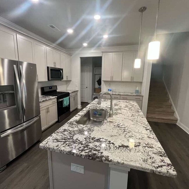 Foto del edificio - 106 Brody Way