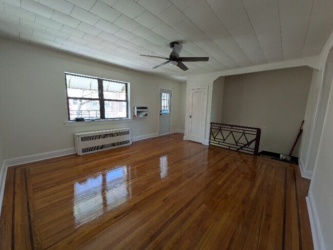 Photo - 52-21-5279 79th St Apartment