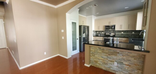 Foto del edificio - Beautiful House in the Lovely Fair Oaks Ra...