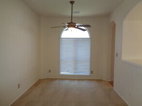 Building Photo - 32510 Decker Oaks Dr