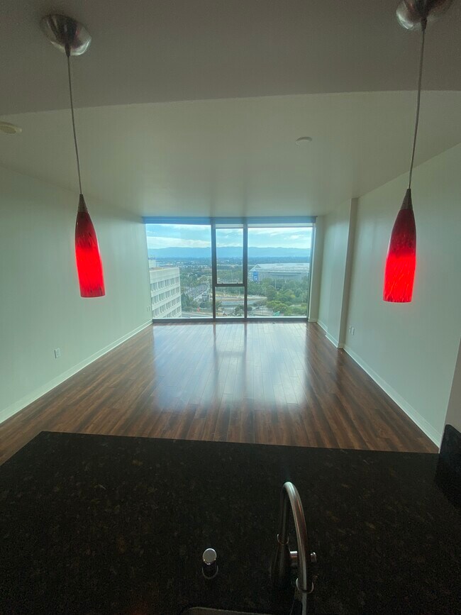 Building Photo - 38 N Almaden Blvd