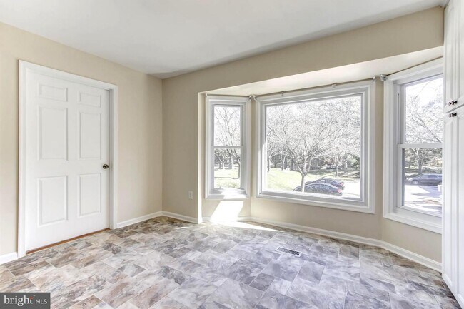 Building Photo - 13118 Kara Ln