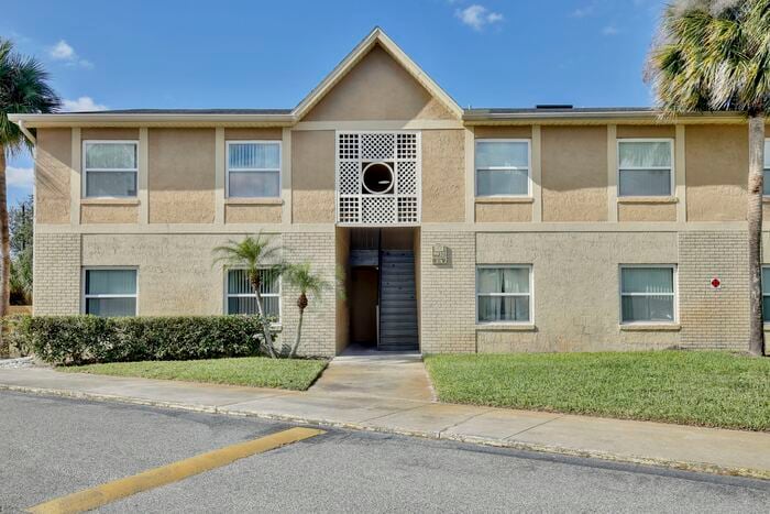 Spacious 2/2 Condo Located in the Gated Community of Hawthorne Village - Orlando! - Spacious 2/2 Condo Located in the Gated Community of Hawthorne Village - Orlando!
