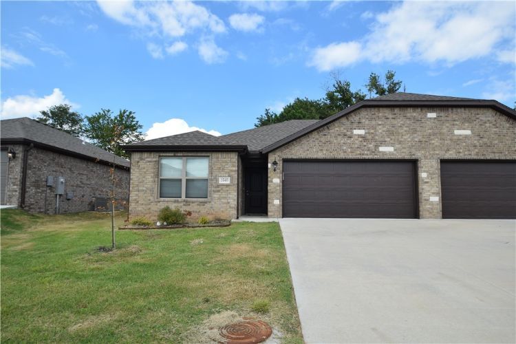 1540 Sandpiper St, Centerton, AR 72719 Apartment for Rent in