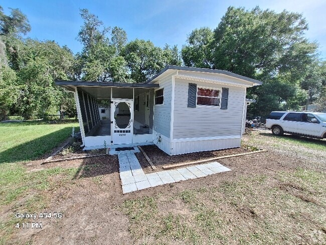 Building Photo - 16260 SE 58th Pl