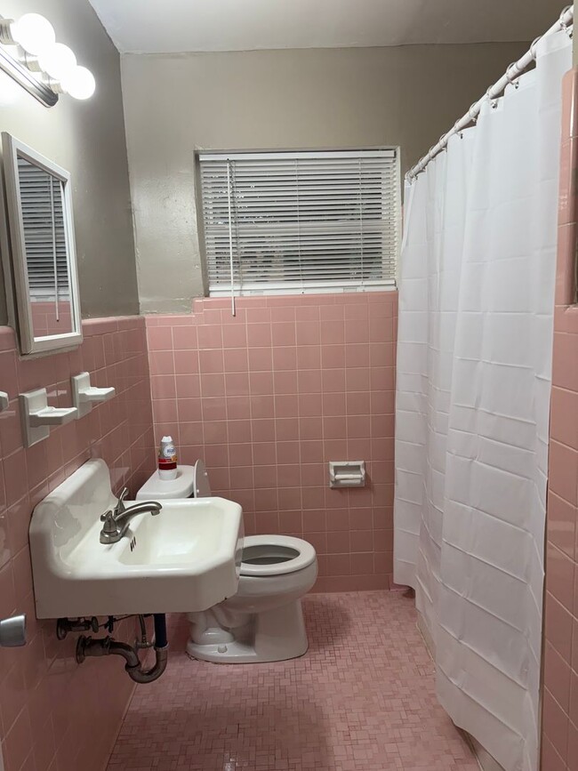 Photo - Duplex near Levy Park Apartment