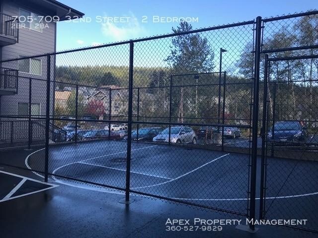 Building Photo - 2 bedroom in Bellingham WA 98225