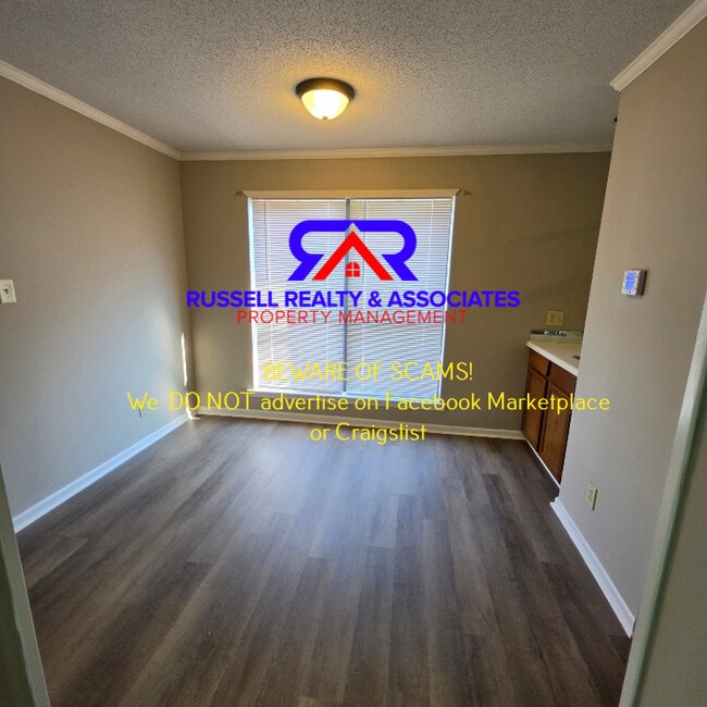 Building Photo - 3021 Chase Ln