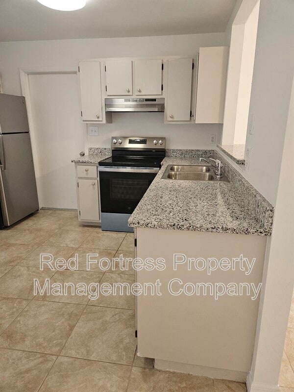 Foto del edificio - 3718 15th St W