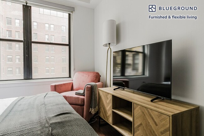 Foto del edificio - 200 E Chestnut St