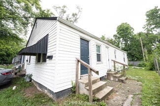 Building Photo - 1031 N Centennial St