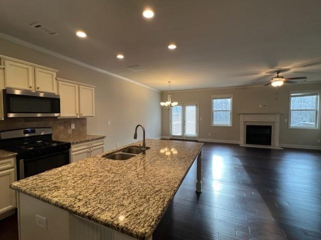 Building Photo - 242 Braemore Mill Dr