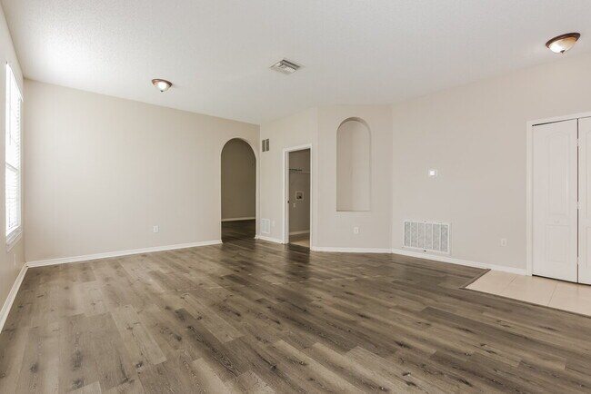 Building Photo - 22842 Marsh Wren Dr
