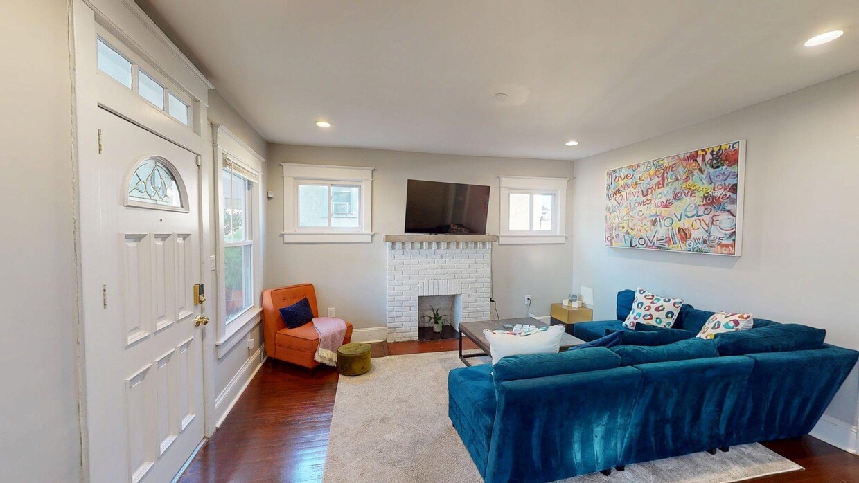 Photo - 1341 Franklin St NE (Washington, DC)