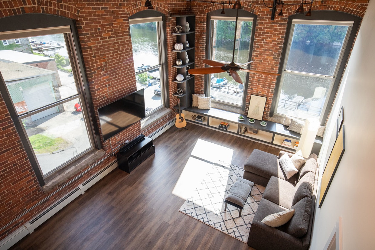 125 Main St, Newmarket, NH 03857 Condo for Rent in Newmarket, NH