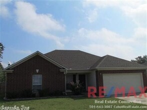Building Photo - 54 Magnolia Dr