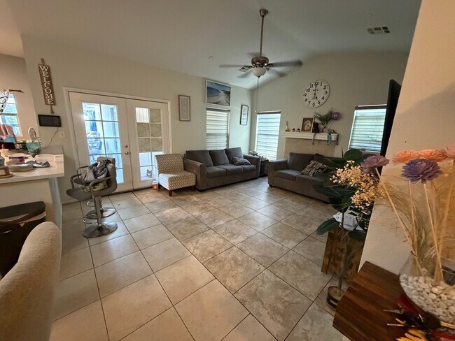 Building Photo - 7338 Marshall Ct