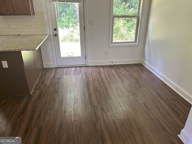 Building Photo - 428 Grand Magnolia St