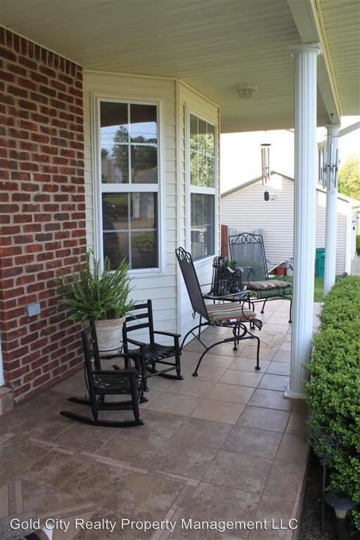 Building Photo - 3 br, 3.5 bath House - 135 Byerly Boulevard