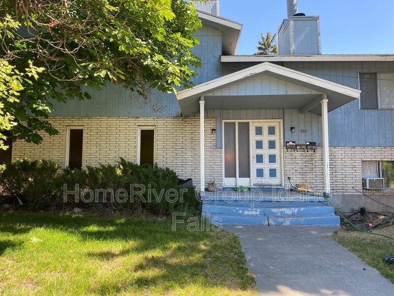 365 Pine St Unit Apt 1, Idaho Falls, ID 83402 Condo for Rent in Idaho