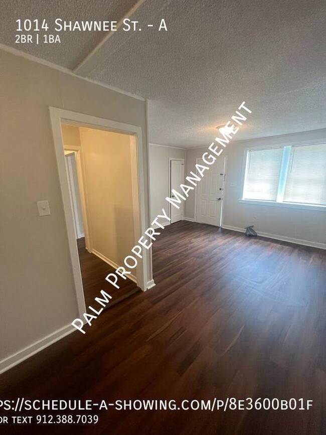 Building Photo - 2 Bedroom, 1 Bathroom Duplex Apartment For...