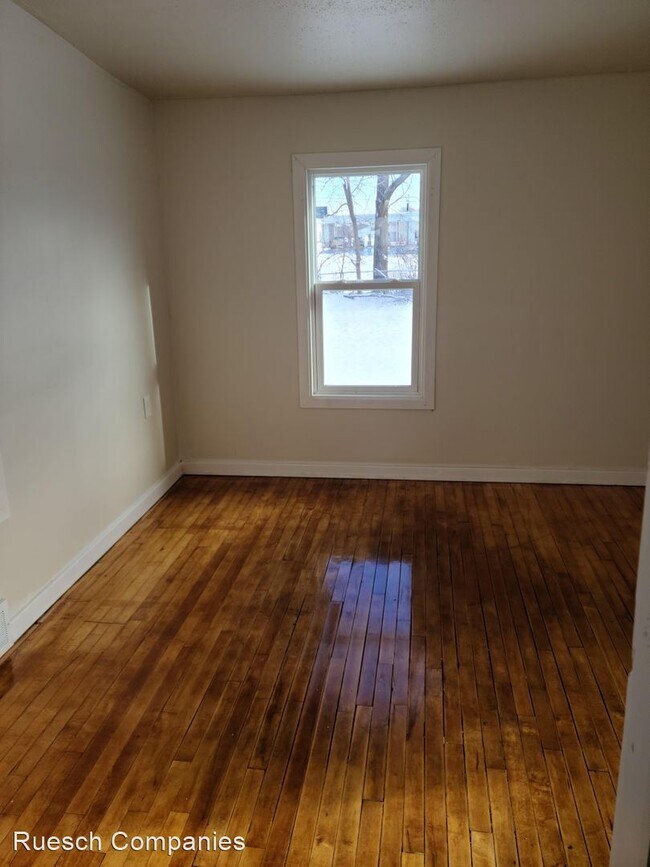 Foto del edificio - 3 br, 1 bath House - 1981 6th Street South