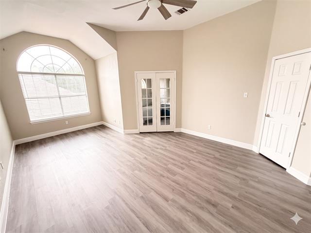 Foto del edificio - 6945 Hickory Creek