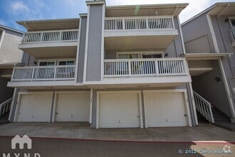 Building Photo - 107 Mangano Cir