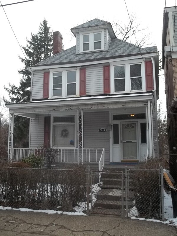 Primary Photo - 7814 Bennett St