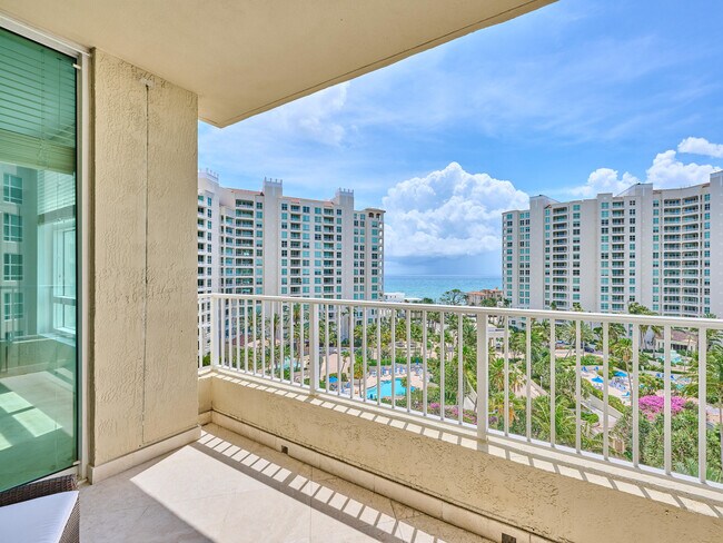 Building Photo - 3720 S Ocean Blvd