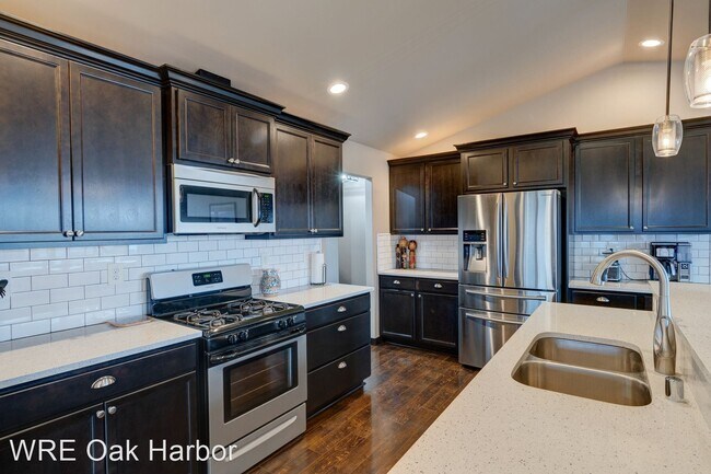 Building Photo - 3 br, 2 bath House - 516 Birch St