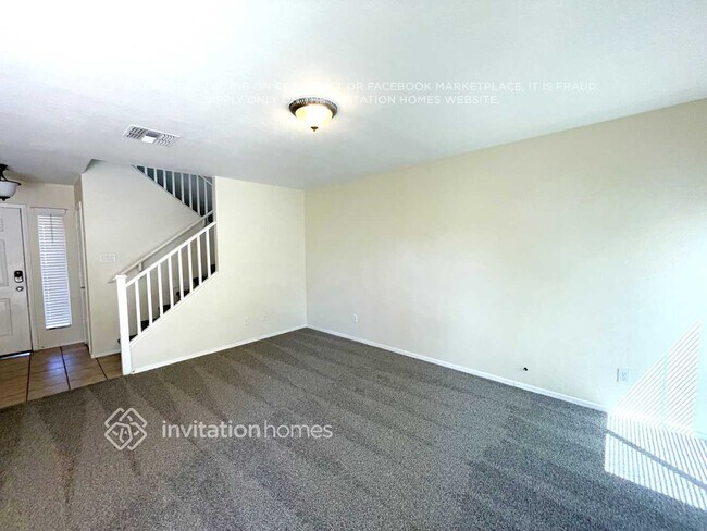 Foto del edificio - 17831 W Ventura St