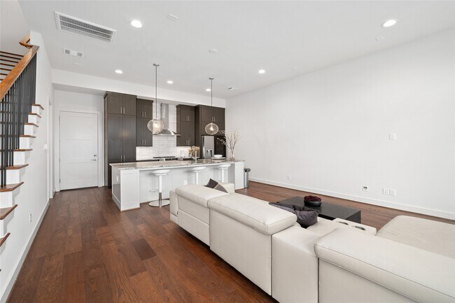 Foto del edificio - 2408 Gray St