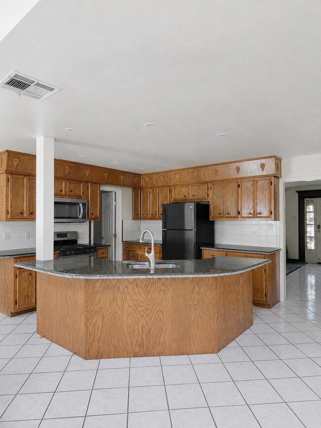 Foto del edificio - 413 Lightsey Rd