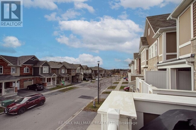 Building Photo - 1036 Dragonfly Ave