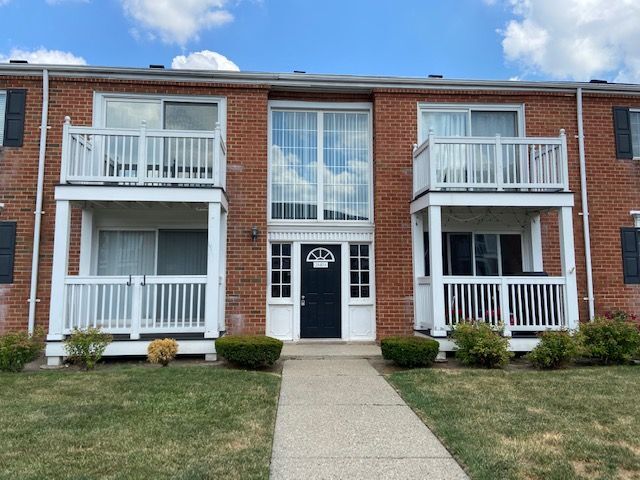 Exterior of building - 2440 Parmenter Blvd