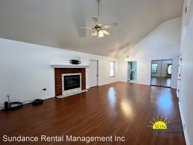 Foto del edificio - 3 br, 2 bath House - 514 Risen Star Drive