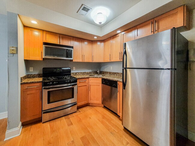 Foto del edificio - 320 62nd St