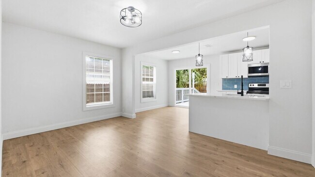 Foto del edificio - 4952 21st St N