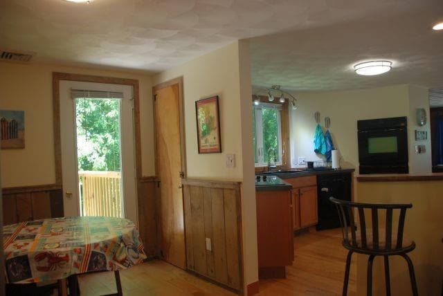 Foto del edificio - 414 Middlebridge Rd