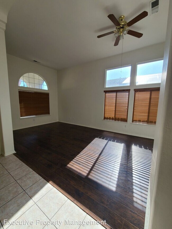 Building Photo - 3 br, 2.5 bath House - 11009 Adobe Creek Ct