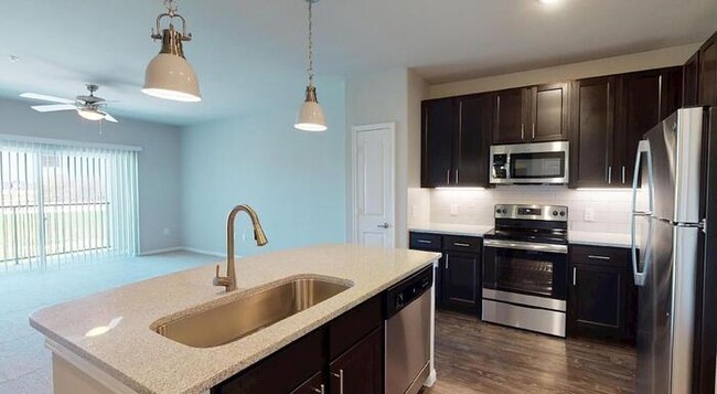 Foto del edificio - 900 Gordon Heights Ln